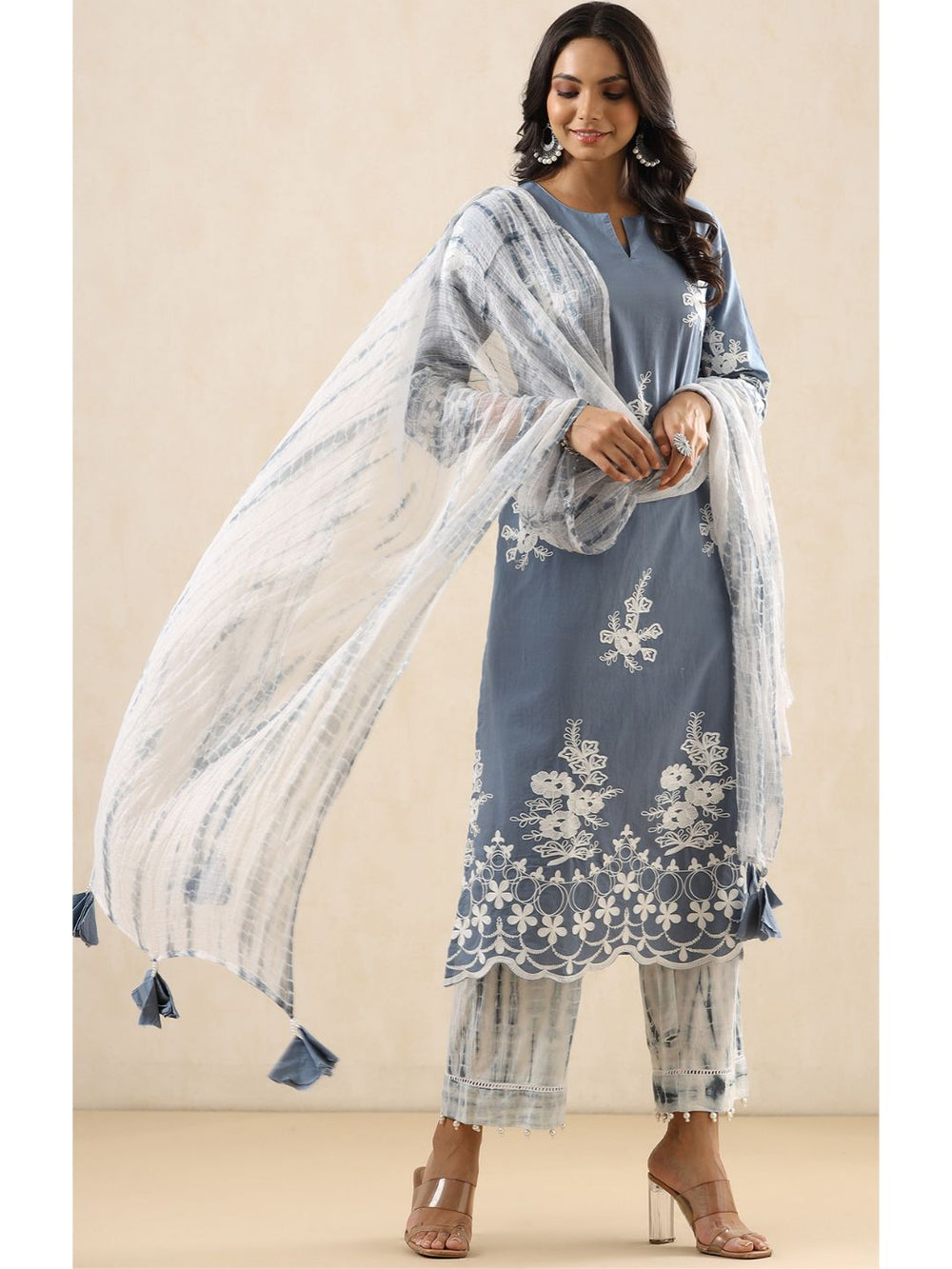Mumtaz-Cotton-Embroidered-3-Piece-Kurta-Set