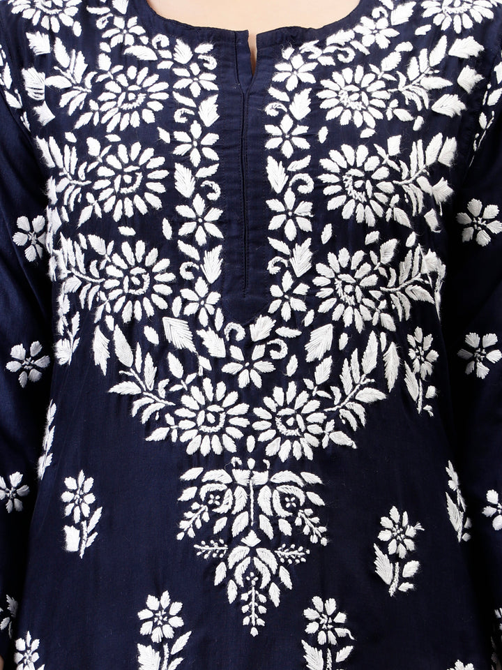 Navy-Blue-Muslin-Hand-Embroidered-Chikankari-Kurti