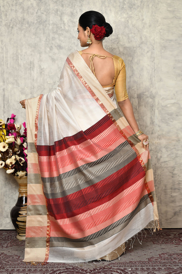 Off-White Maheshwari Saree With Threadwork