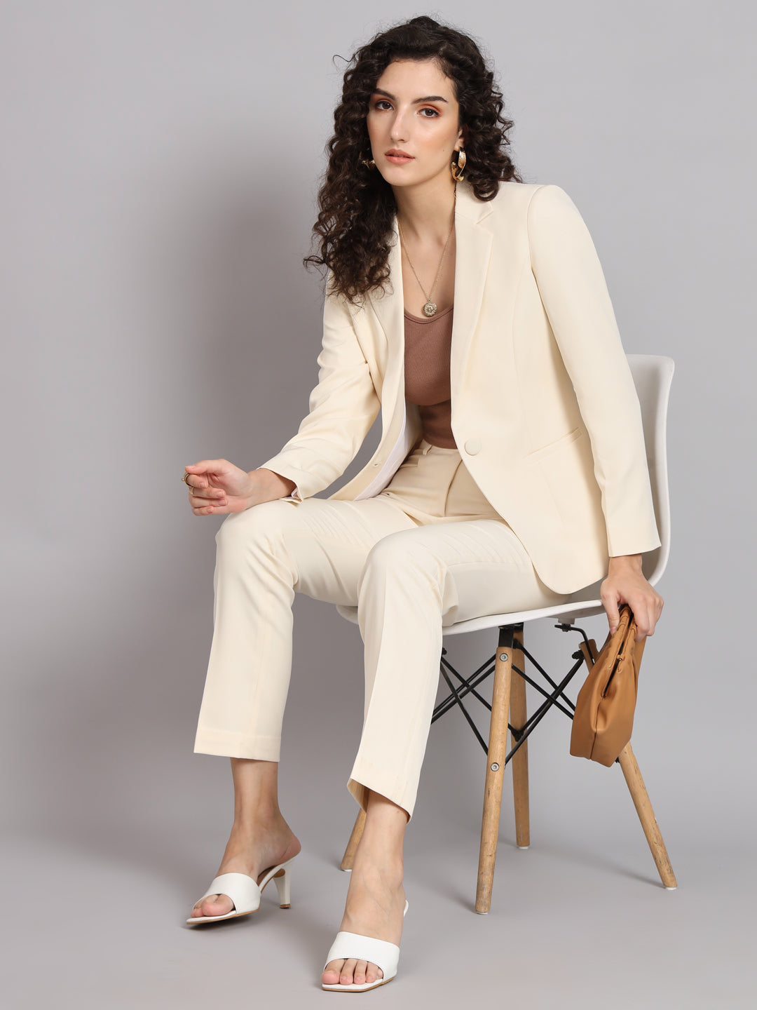 Off-White Polyester Notch Collar Stretch Pant Suit