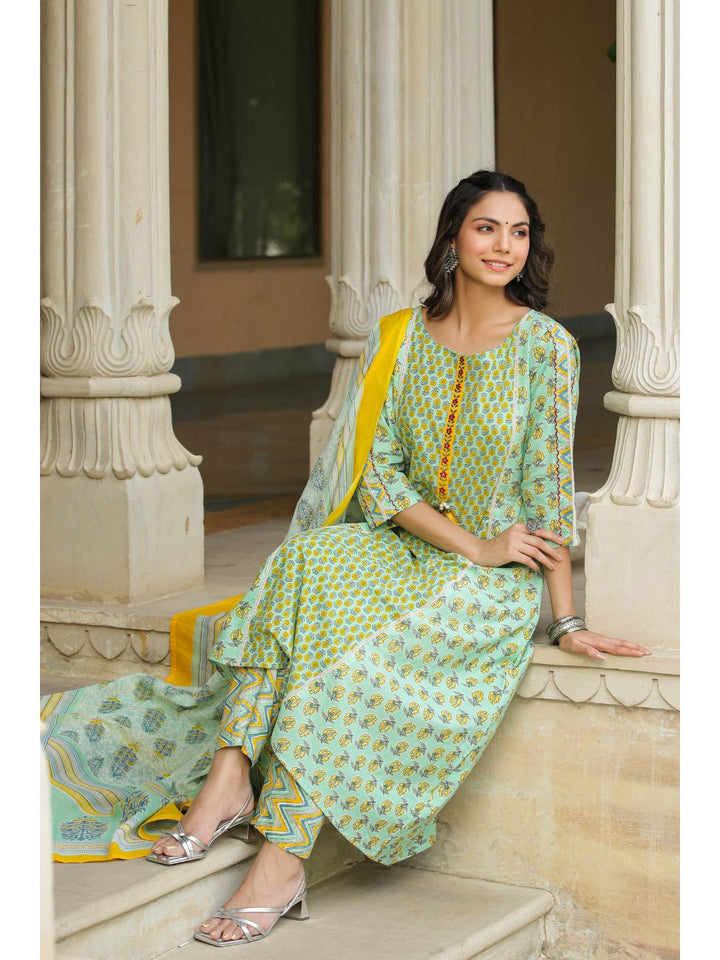 Pastel Green & Yellow Floral Printed Suit Set