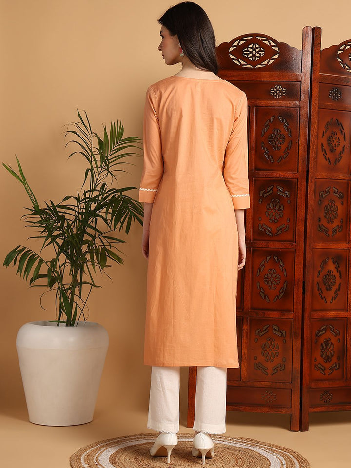 ZERESOUQ-Peach-Cotton-Floral-Embroidered-Straight-Kurta