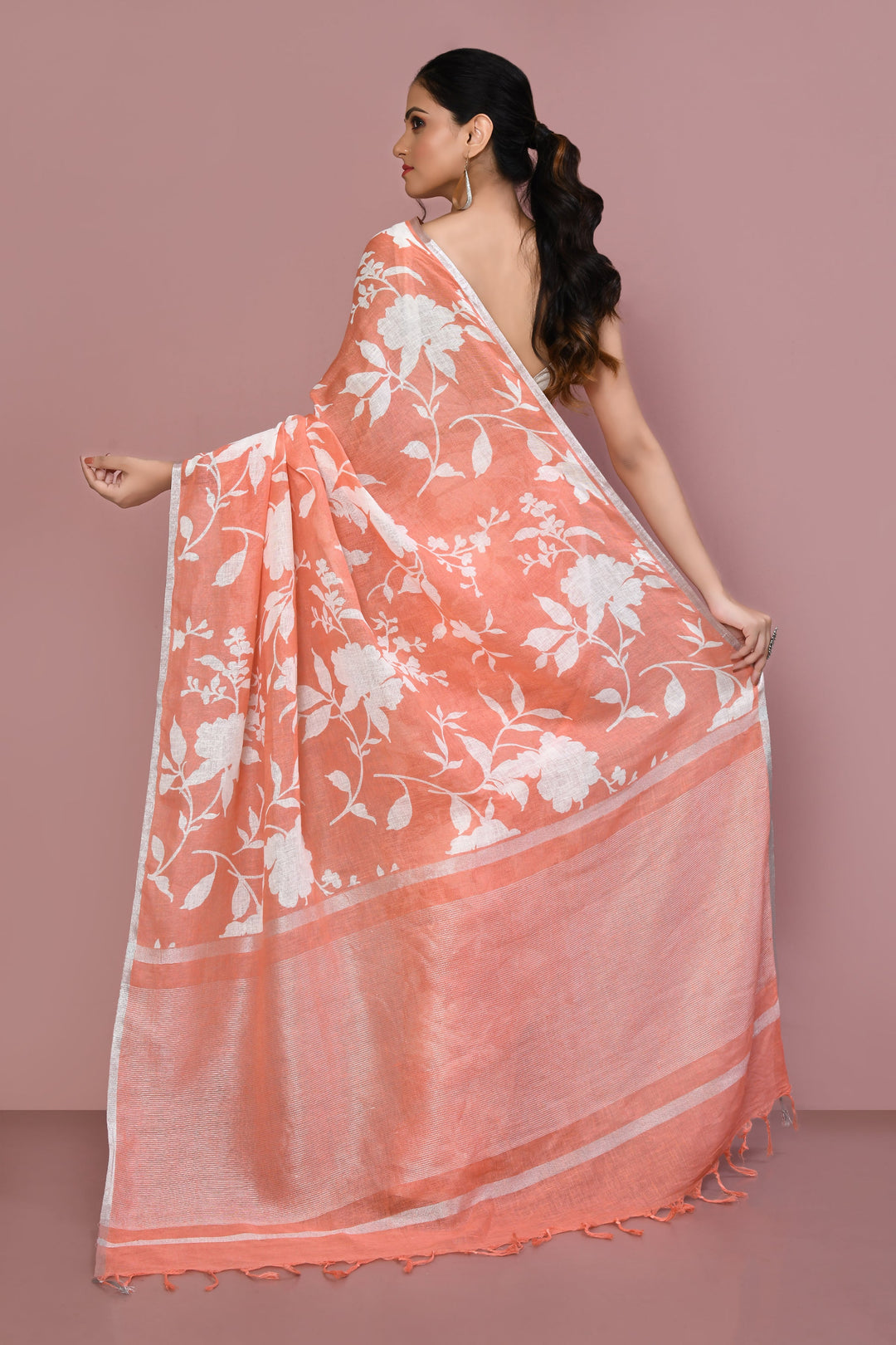 ZERESOUQ-Peach-&-White-Floral-Print-Linen-Cotton-Saree