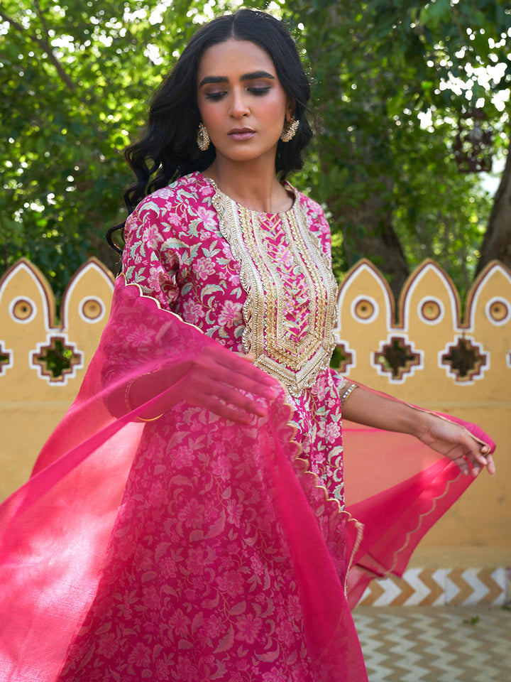 ZERESOUQ-Rani-Pink-Cotton-Floral-Printed-Festive-Kurta-Set