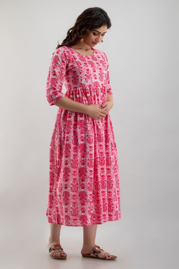 Pink-Cotton-Maternity-Baby-Feeding-Dress