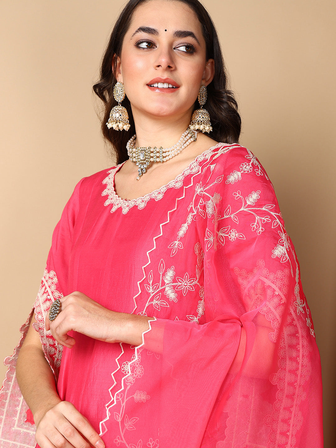 ZERESOUQ-Pink-Silk-Blend-Solid-Embroidered-Flared-Kurta-Set