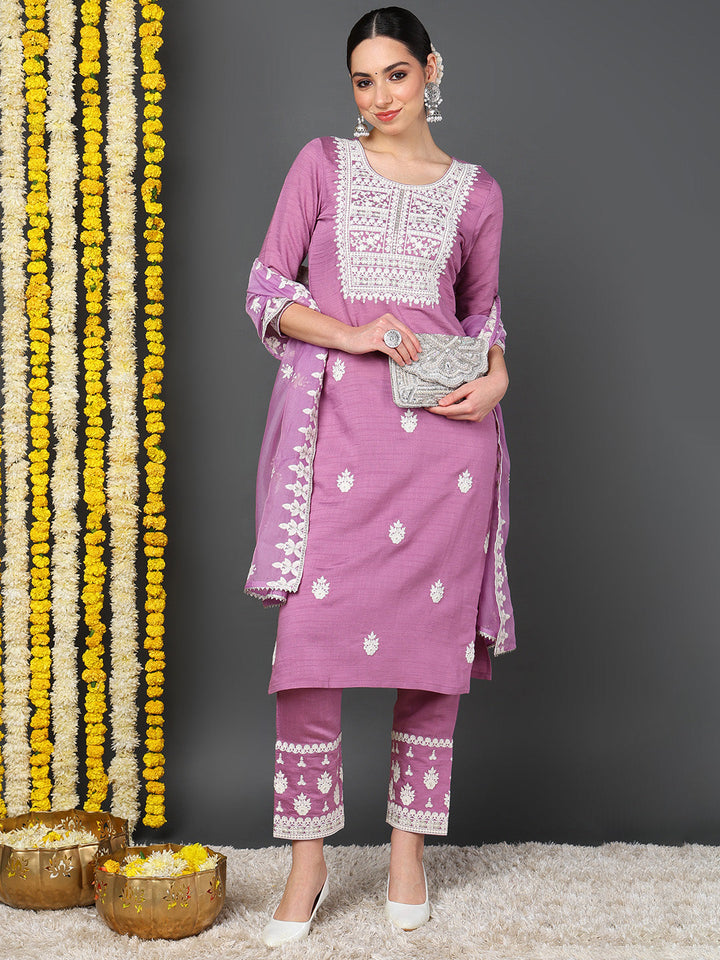 Pink Silk Blend Solid Embroidered Straight Kurta Trouser With Dupatta