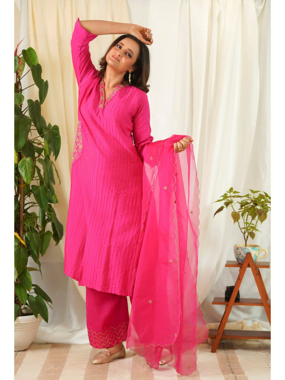 Pink Textured Silk Kurta Set with Dupatta