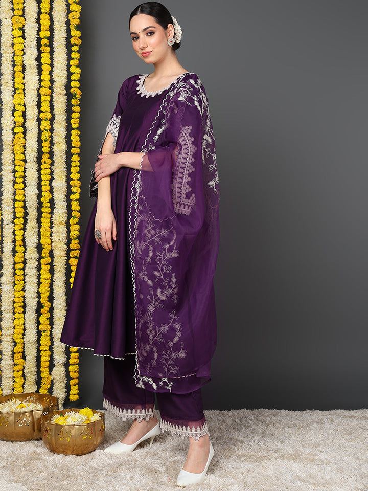 Purple Silk Blend Solid Embroidered Flared Kurta Trouser With Dupatta