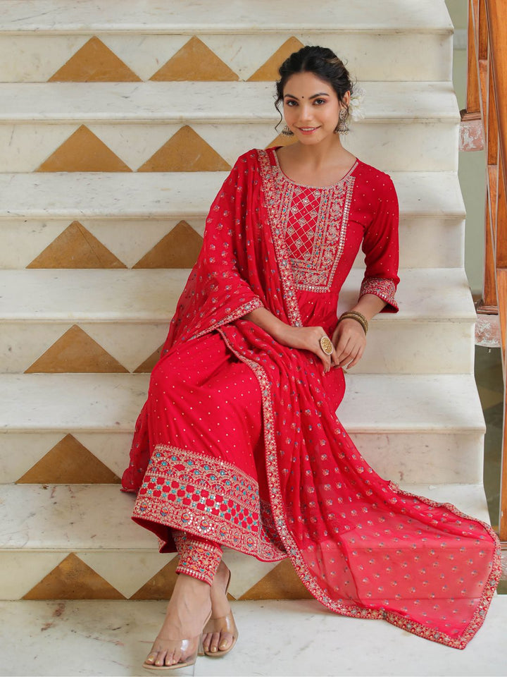 Raatrani Red Embroidered Naira Suit Set