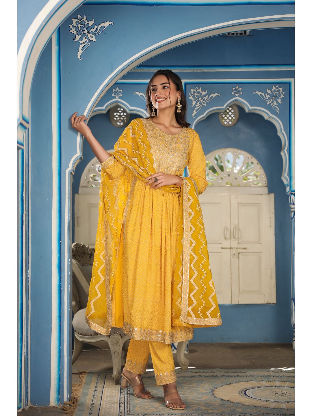 Raatrani Yellow Chevron Print Naira Suit Set