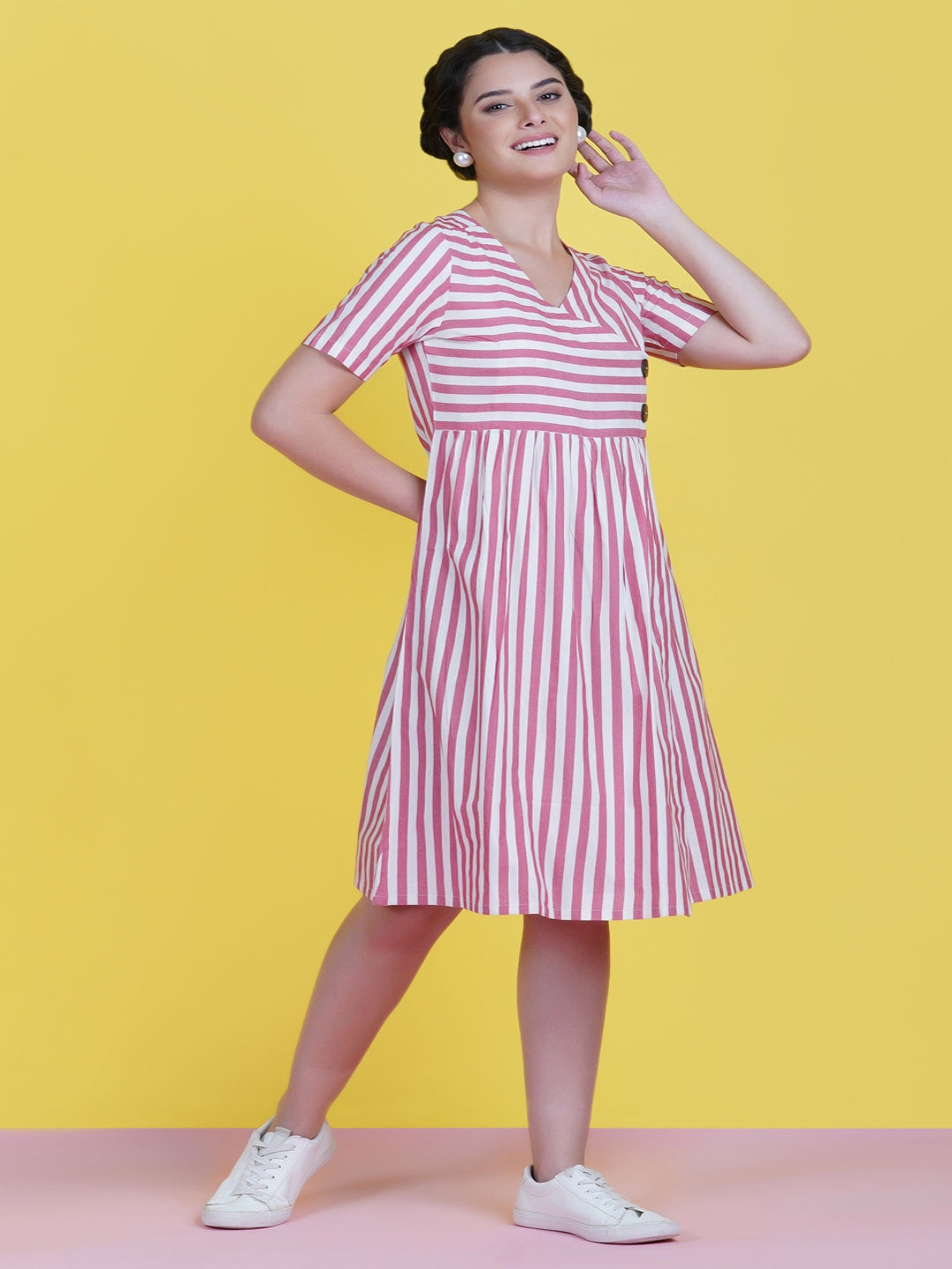 Red-Stripe-Cotton-Dress-With-A-Buttoned-Yoke