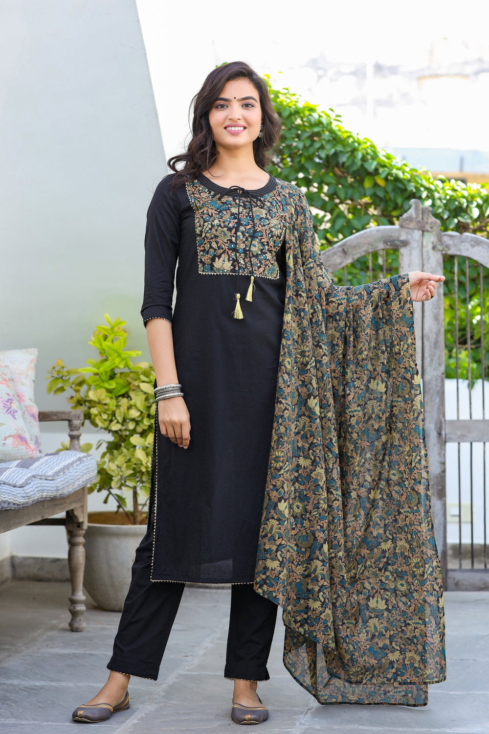 Black-Printed-Dupatta-Set