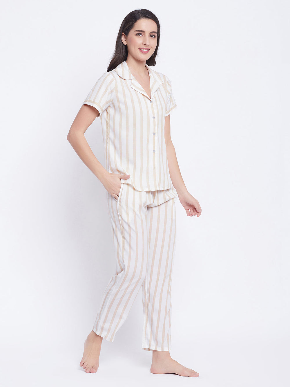 Sassy-Stripes-Shirt-&-Pyjama-Set-In-White