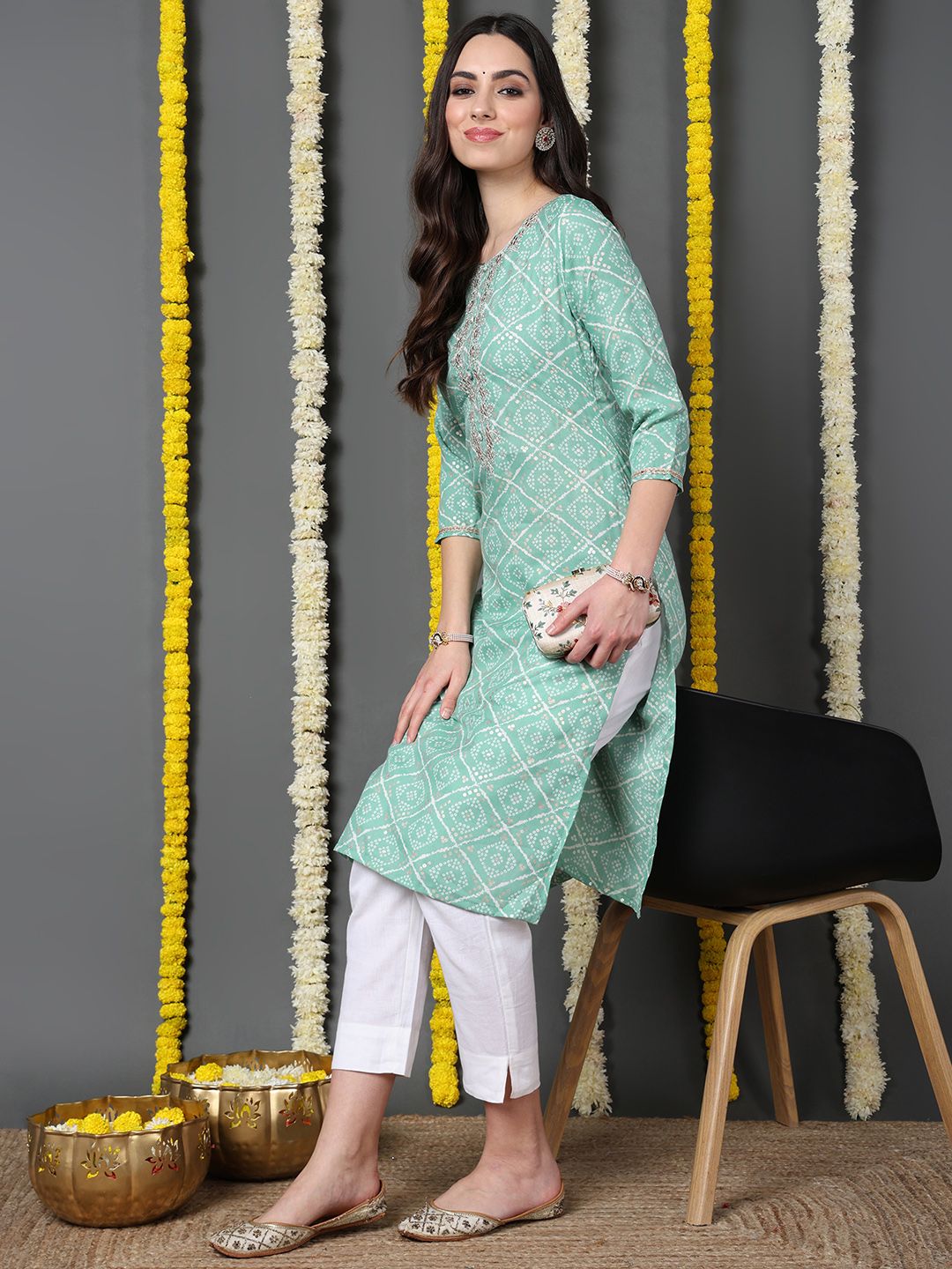 ZERESOUQ-Sea-Green-Cotton-Blend-Bandhani-Printed-Straight-Kurta