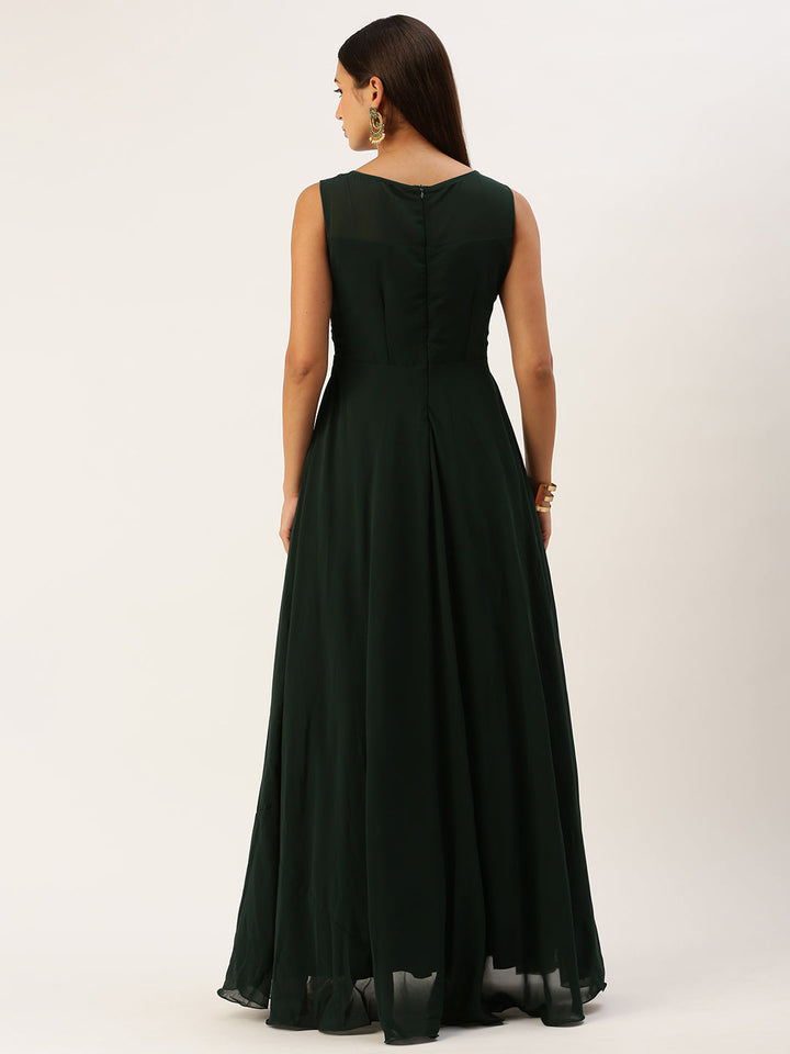 Seaweed Green Georgette Boat Neck Straight Gown