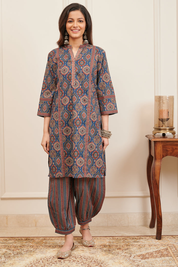 Blue & Red Bagru Printed Straight Kurta