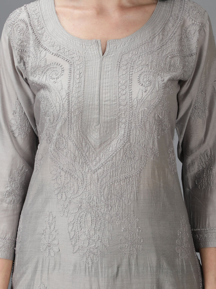 Silver-Grey-Chanderi-Chikan-Straight-Kurta