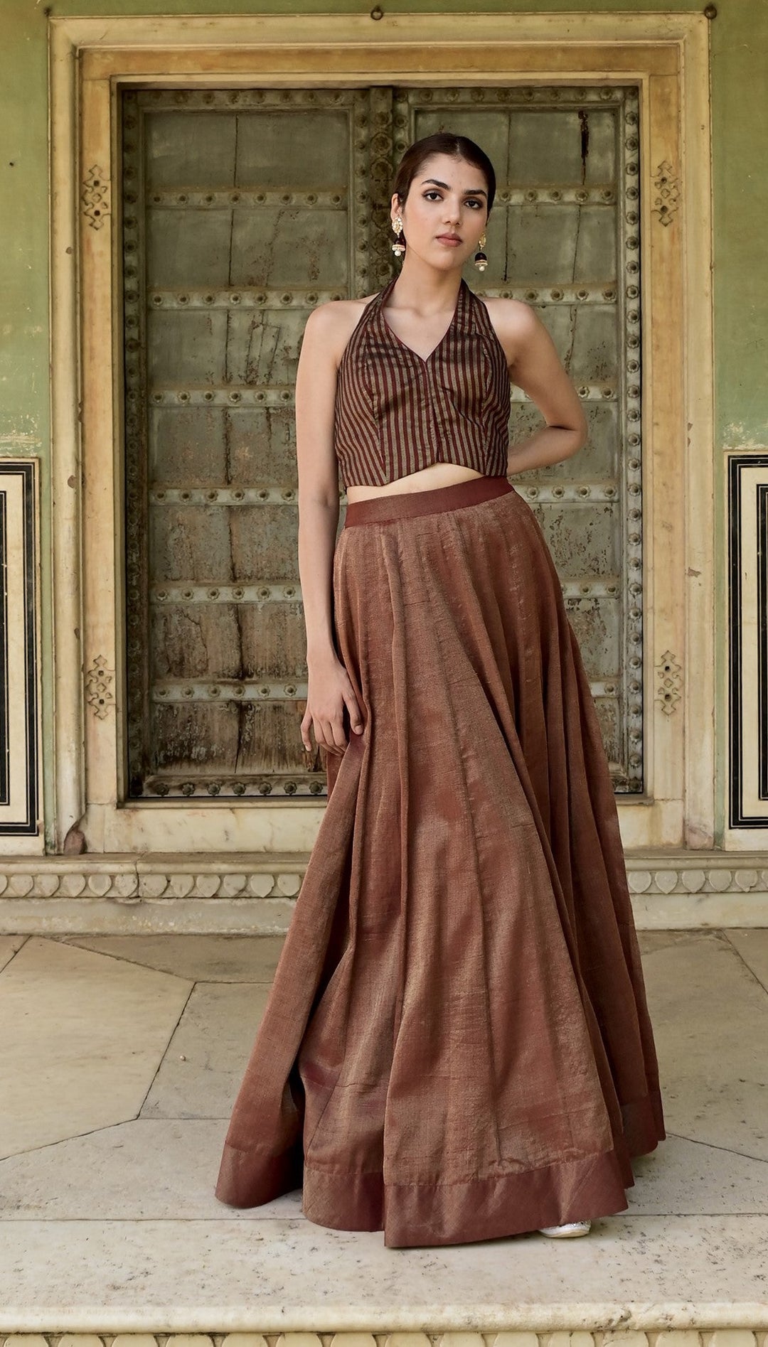 Sonjuhi Tissue Fabric Skirt With Side-Zipper