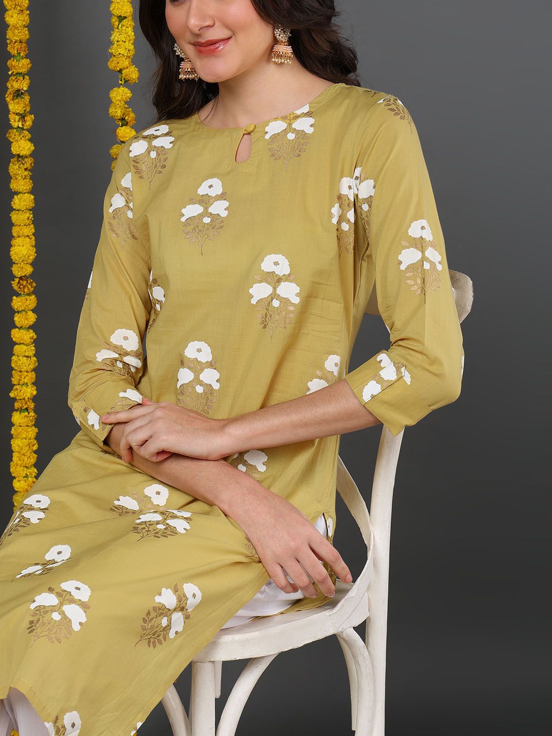 Teal Cotton Floral Printed Straight Kurta