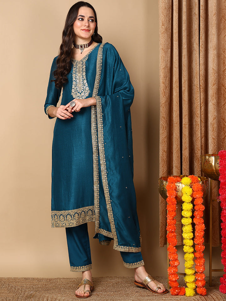 ZERESOUQ-Teal-Silk-Blend-Solid-Embroidered-Straight-Kurta-Trouser-With-Dupatta