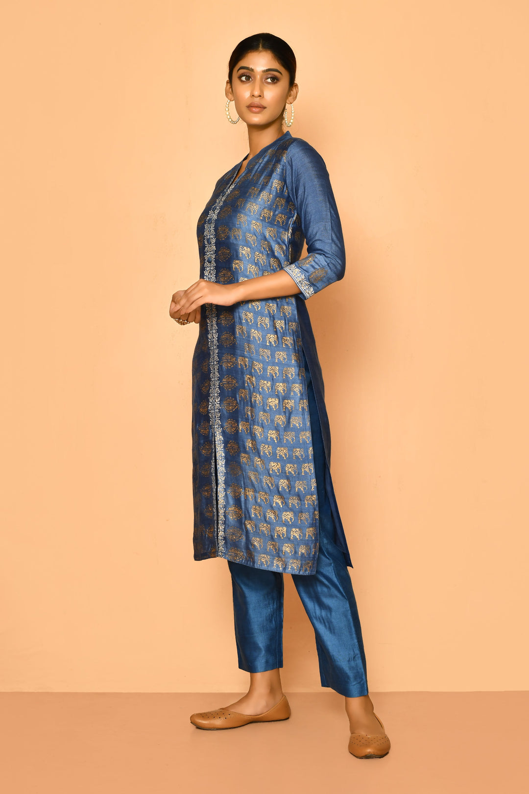 ZERESOUQ-Topaz-Peacock-Blue-Handloom-Cotton-Silk-Kurta-Set