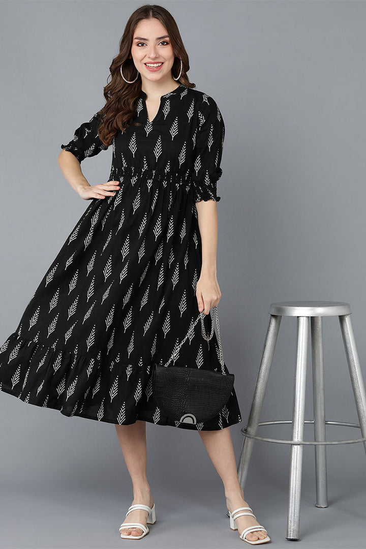ZERESOUQ-Black-Cotton-Geometric-Pine-Print-Midi-Dress