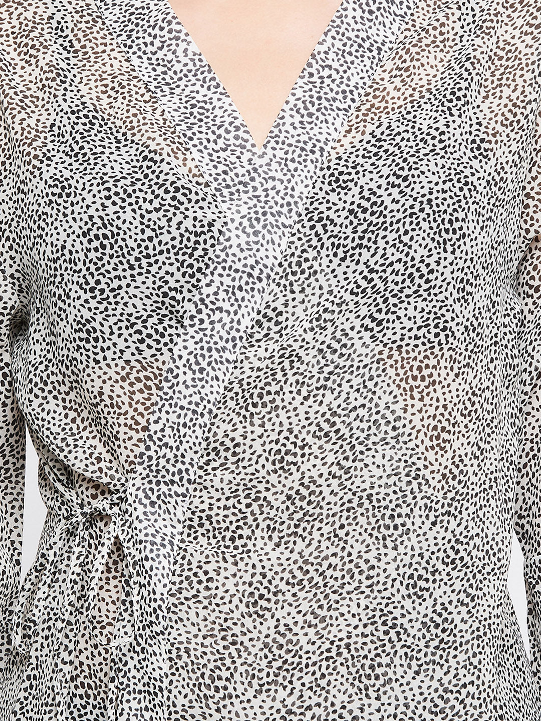 White-Animal-Print-Robe-With-Ruffled-Sleeves