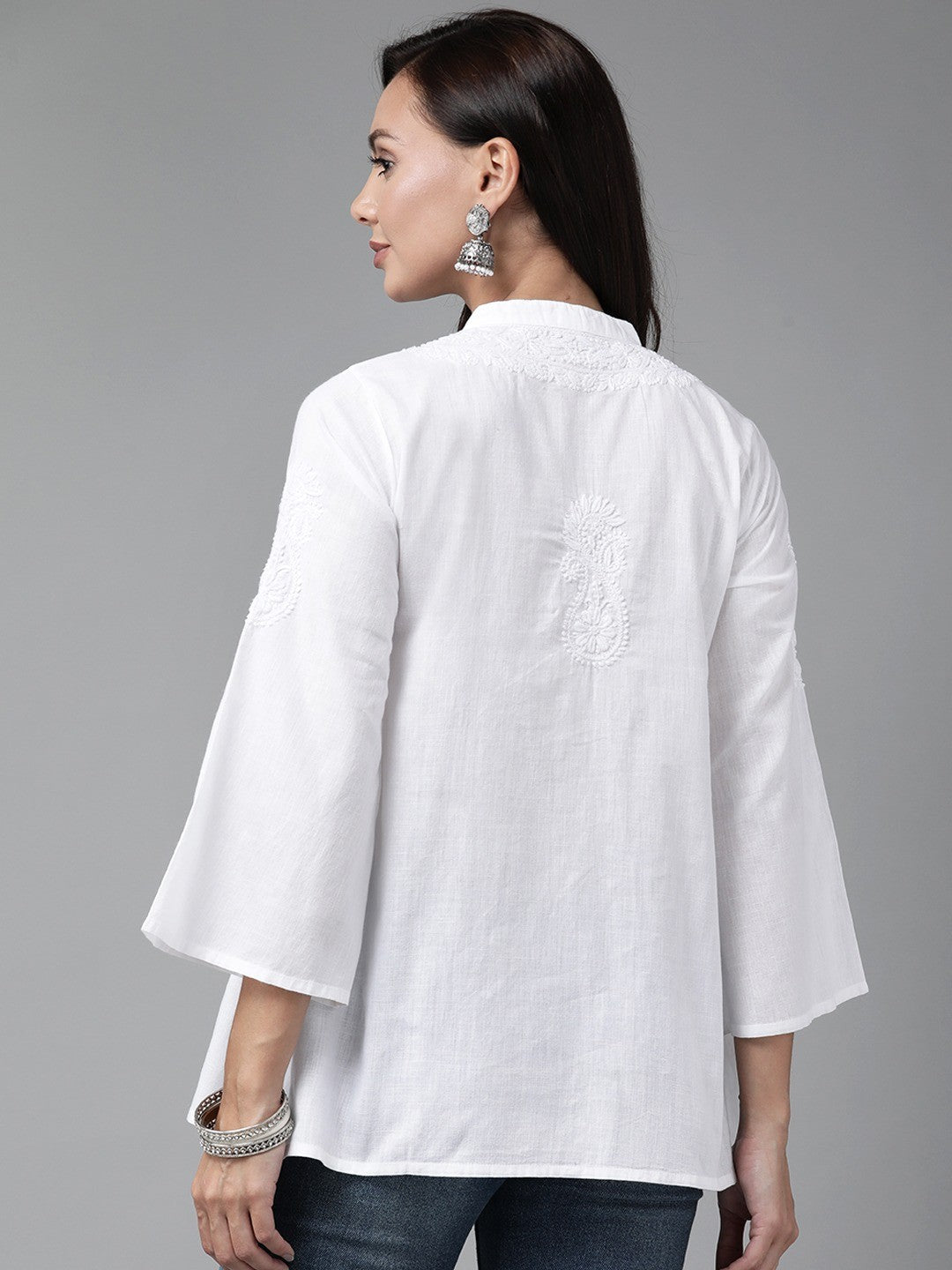 White-Cotton-Embroidered-Chikankari-Kurti