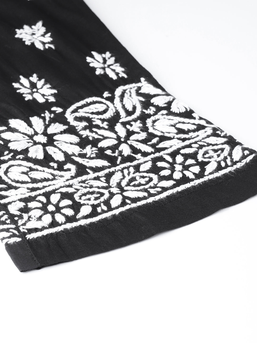 White-Cotton-Lucknow-Chikan-Kurta-Set