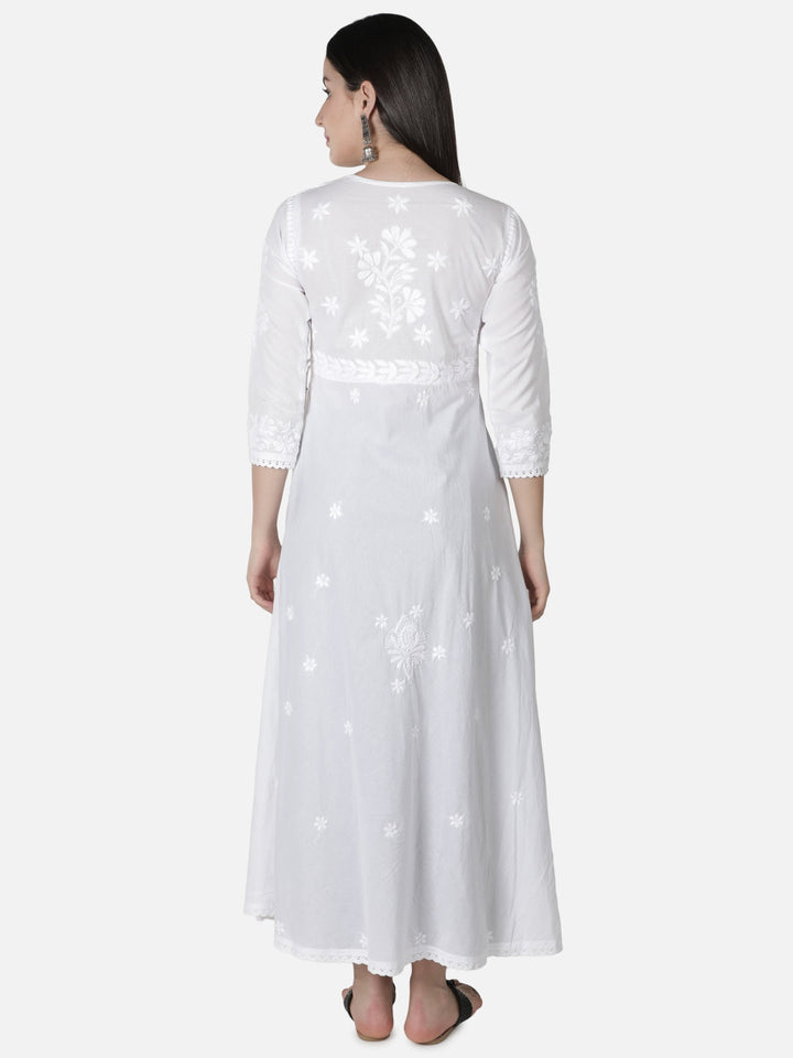 White-Cotton-Lucknowi-Chikan-Kurti