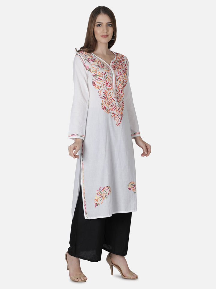 White-Cotton-Lucknowi-Chikan-Kurti