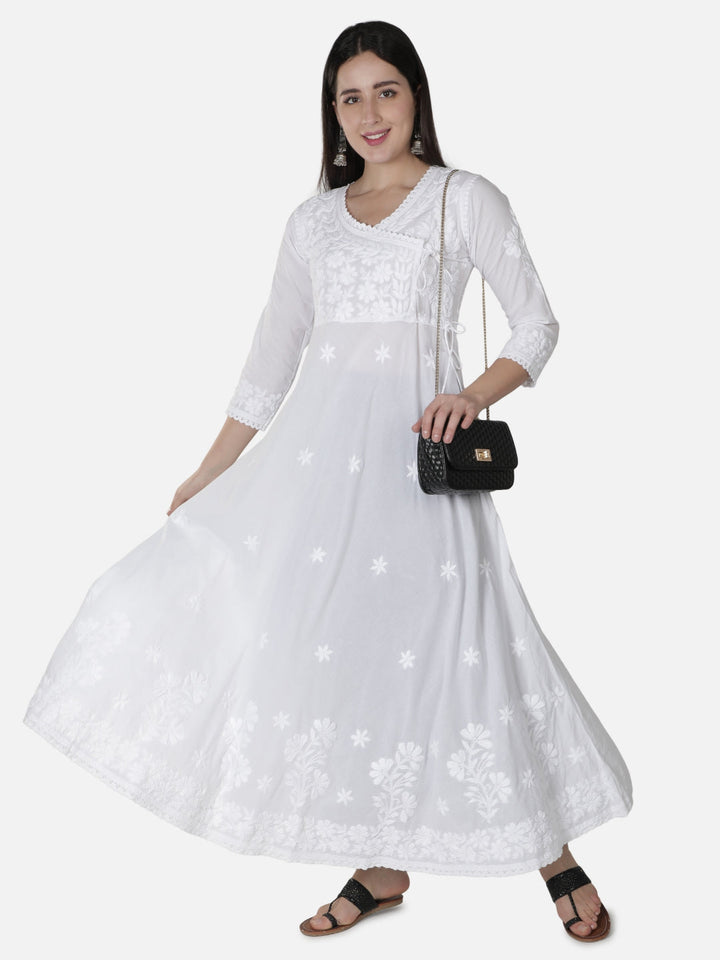 White-Cotton-Lucknowi-Chikan-Kurti