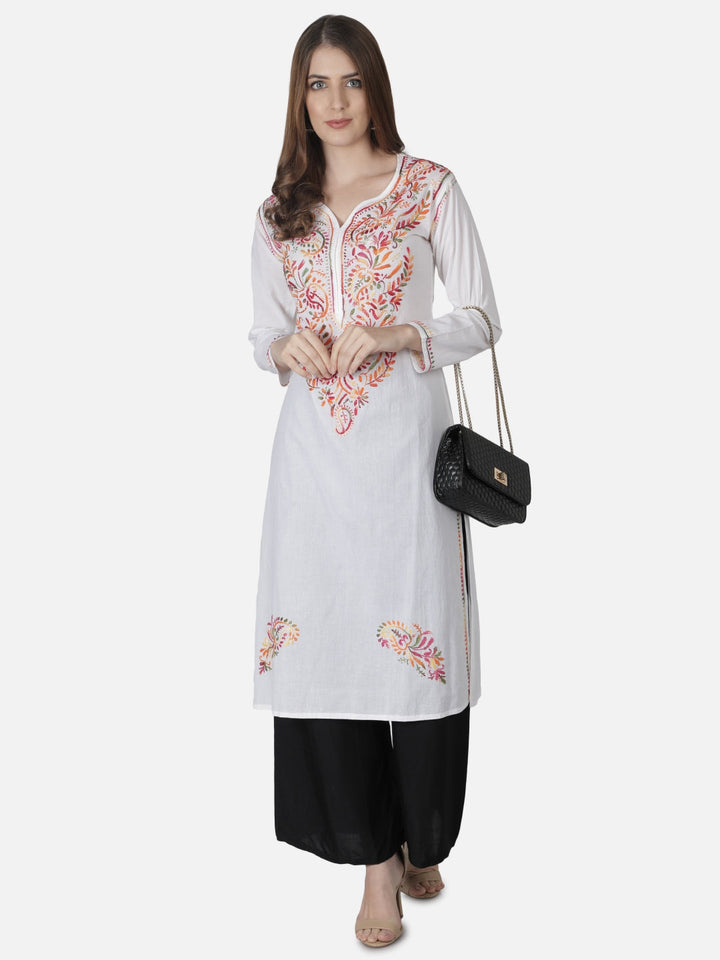 White-Cotton-Lucknowi-Chikan-Kurti