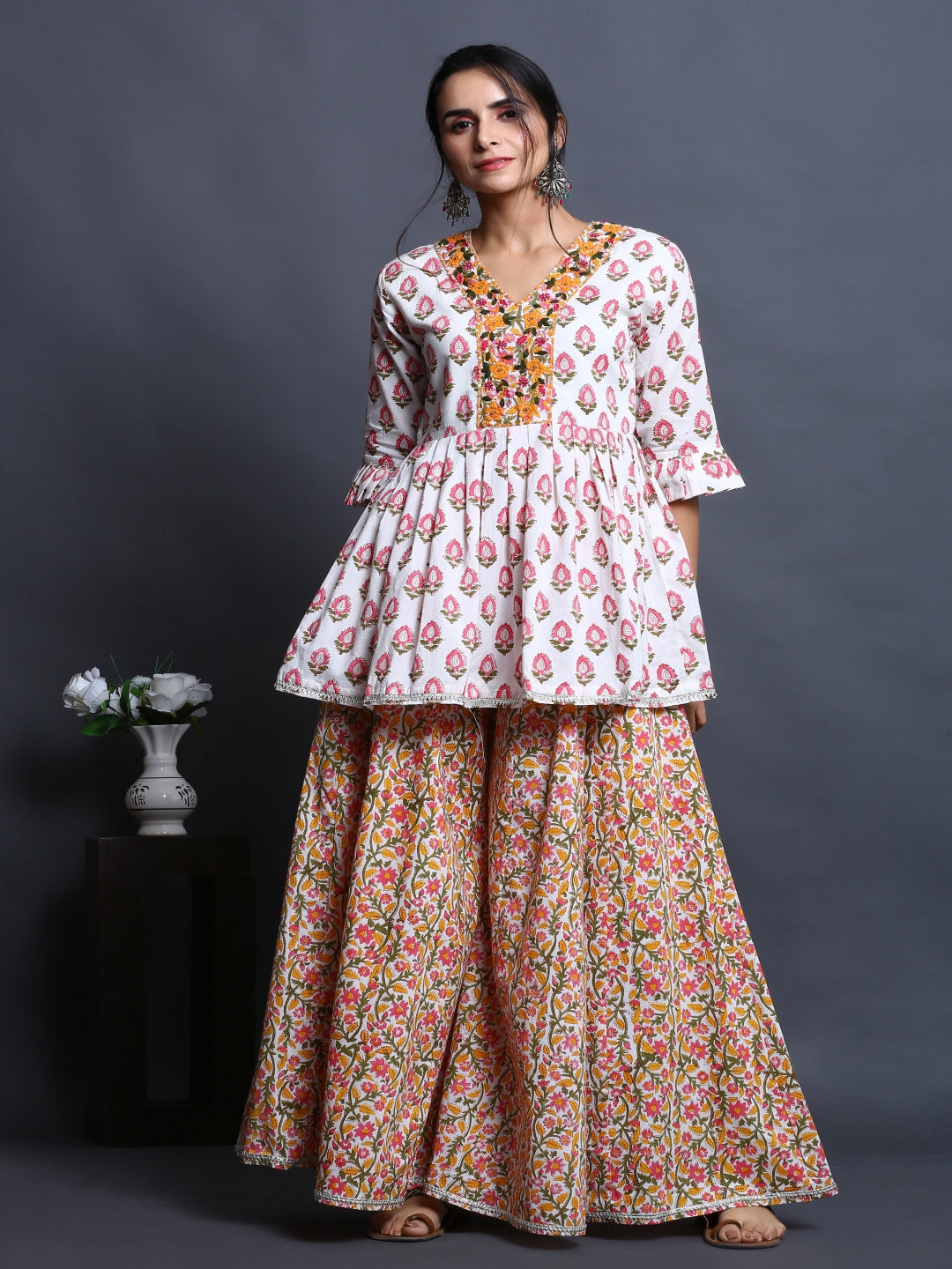 White-Floral-Short-Kurti-With-Palazzos