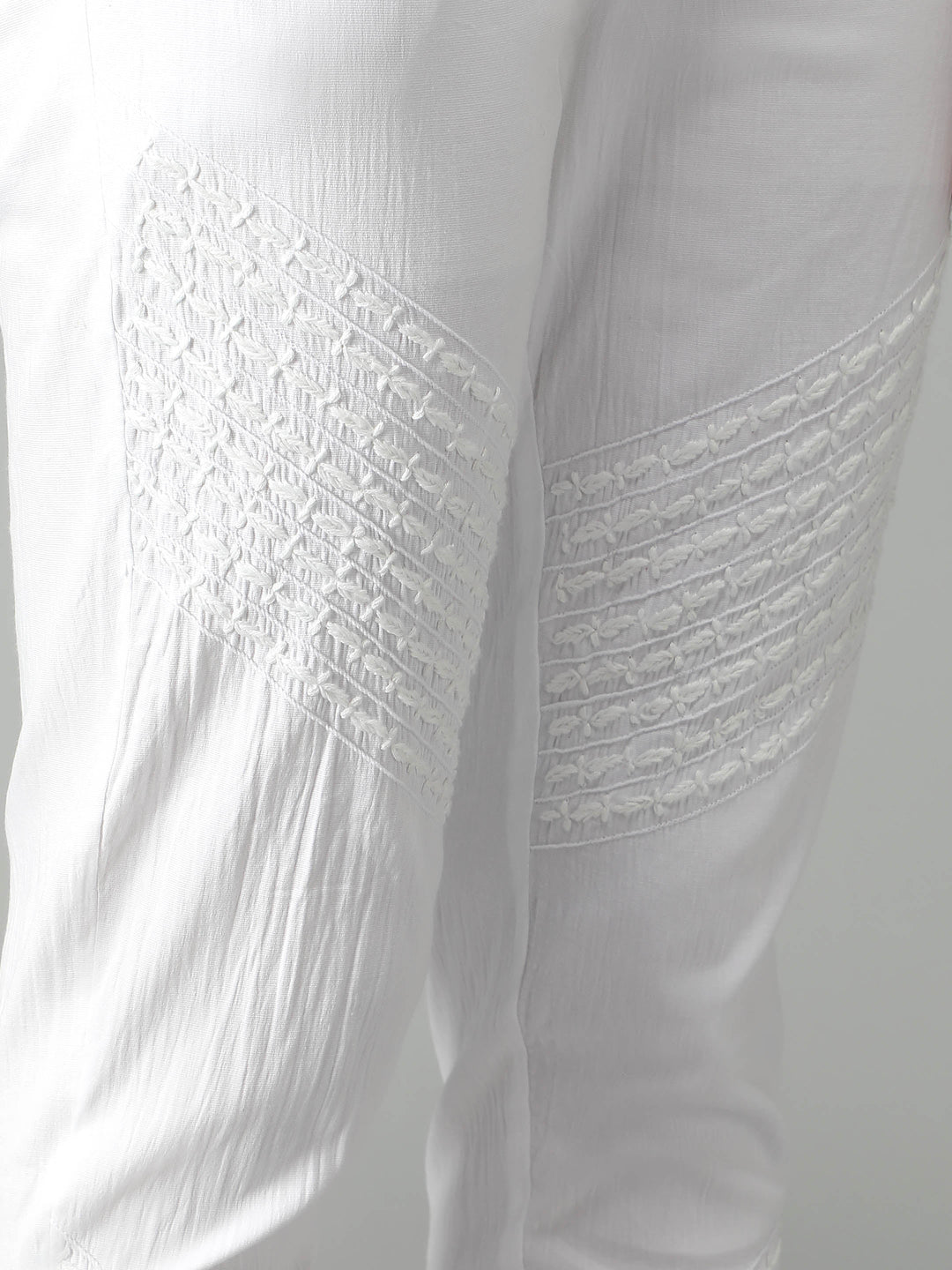 White Pant in Ghaspatti-Phanda Chikan Work