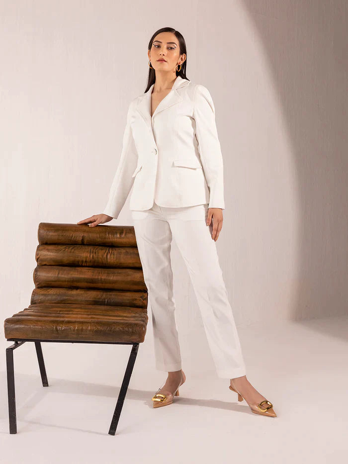 White Polyester Notch Collar Stretch Pant Suit