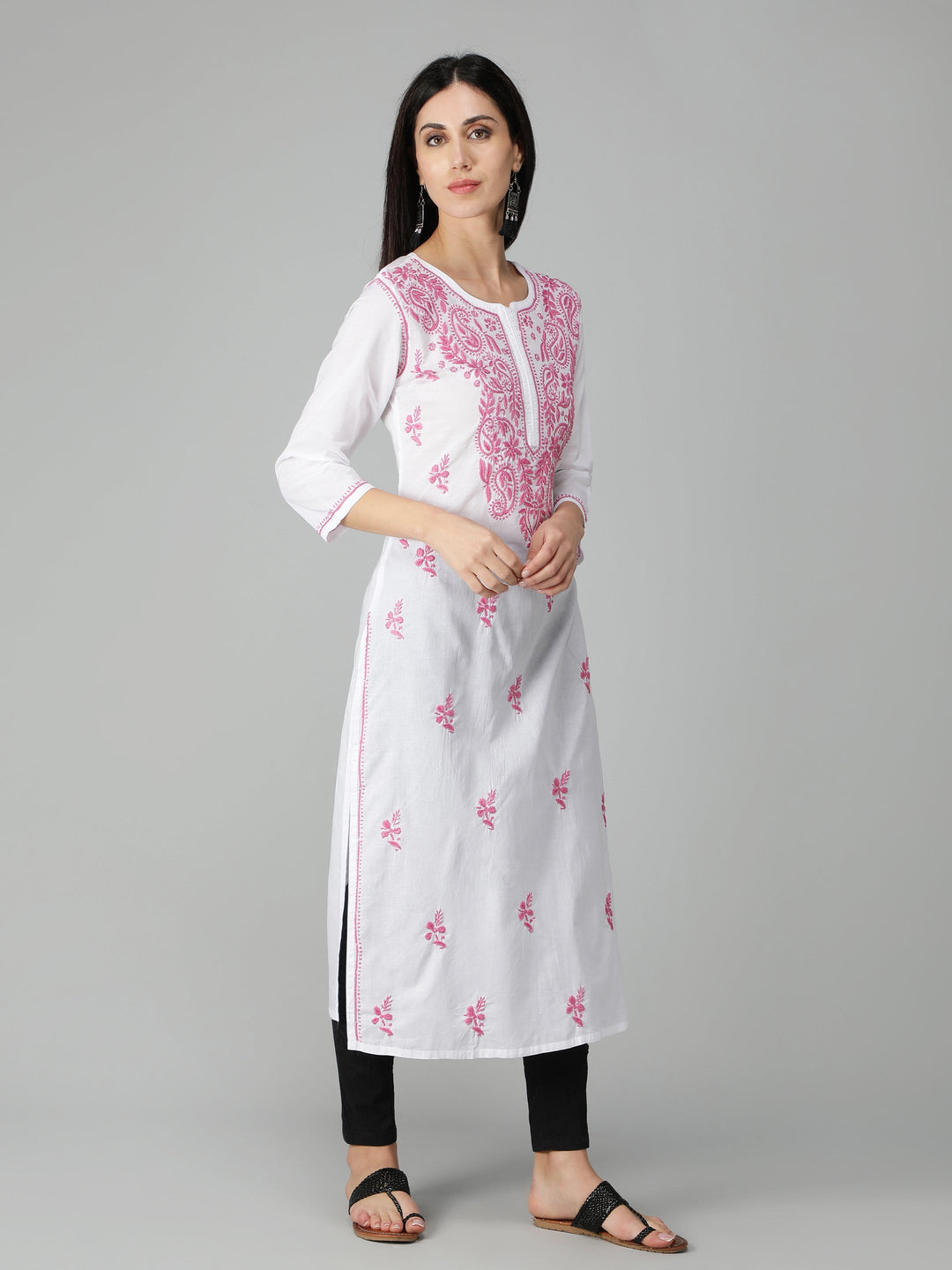 White-&-Pink-Cotton-Lucknowi-Chikankari-Kurta