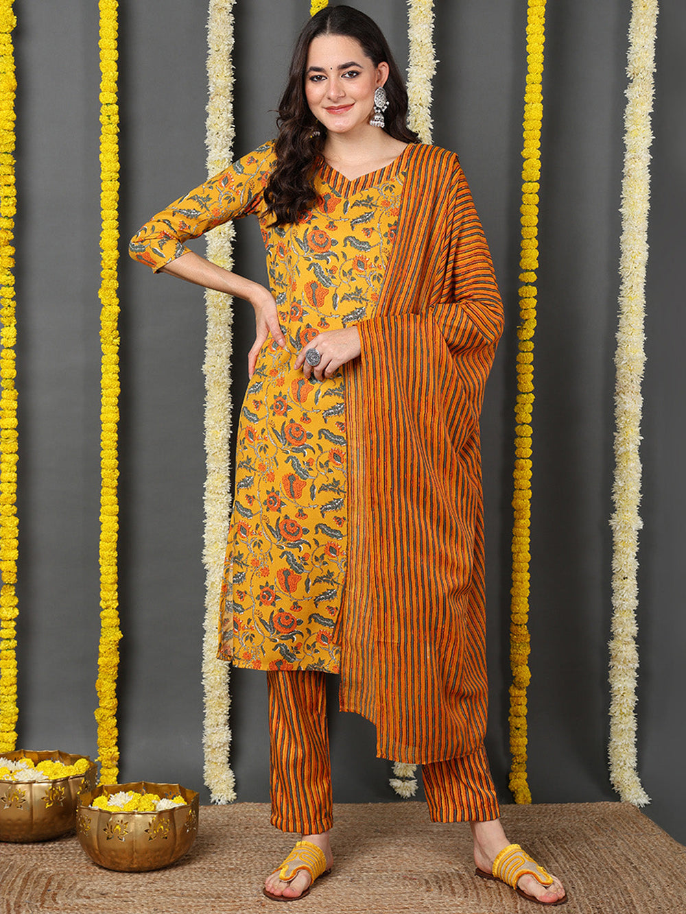 ZERESOUQ-Yellow-Cotton-Blend-Floral-Printed-Straight-Kurta-Trouser-With-Dupatta