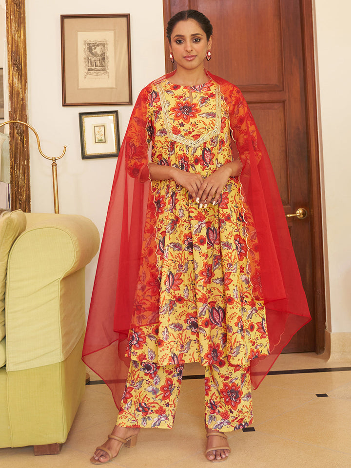 ZERESOUQ-Light-Yellow-&-Red-Cotton-Floral-Printed-Kurta-Suit-Set
