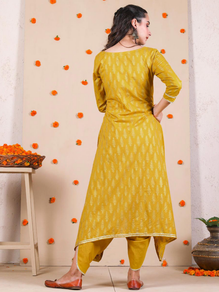Yellow Dhoti & Kurta Set With Gota Details
