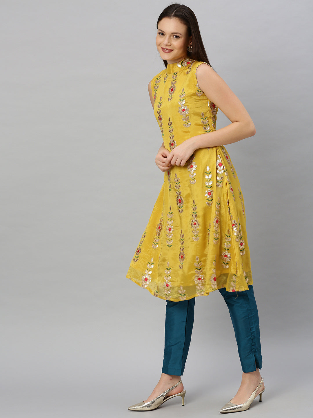 Yellow-Embroidered-Fabric-Kurta-Pant-Set