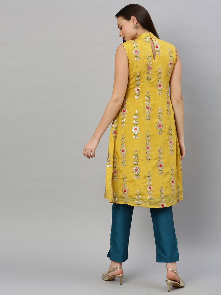 Yellow-Embroidered-Fabric-Kurta-Pant-Set