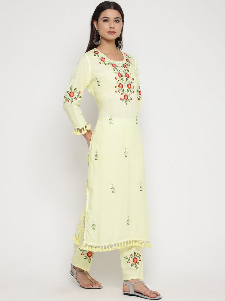 Yellow Embroidert Kurta With Trousers Dupatta