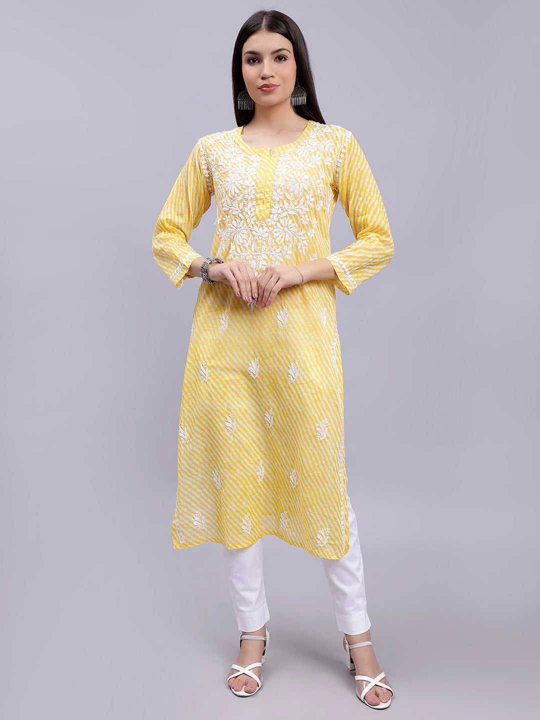 Yellow Mul Mul Lucknowi Leheriya Chikankari Kurti