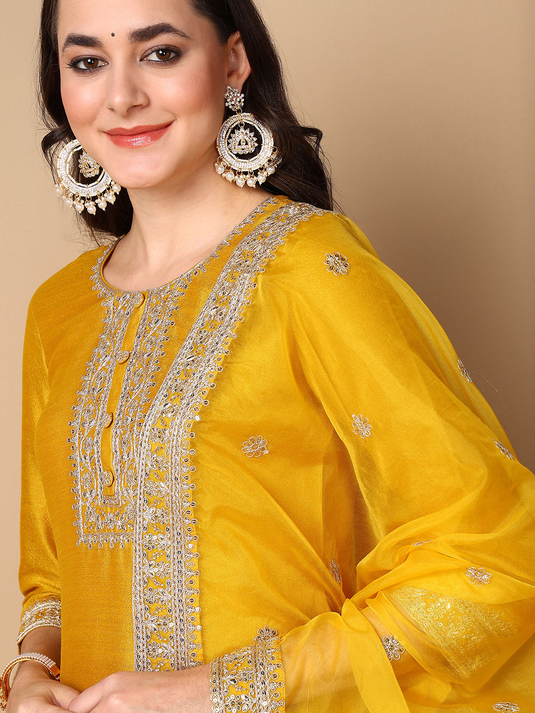 ZERESOUQ-Yellow-Silk-Blend-Solid-Embroidered-Straight-Kurta-Trouser-With-Dupatta